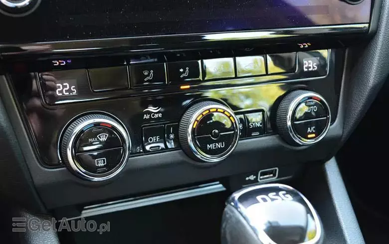 SKODA Octavia 2.0 TDI Ambition DSG