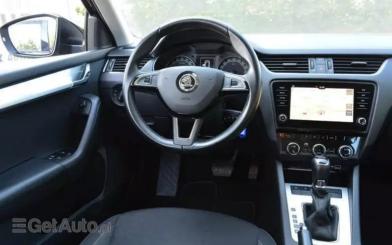 SKODA Octavia 2.0 TDI Ambition DSG