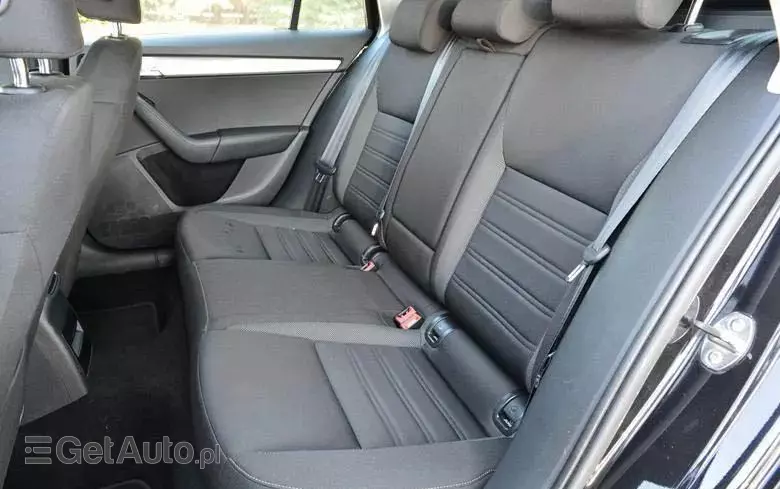 SKODA Octavia 2.0 TDI Ambition DSG