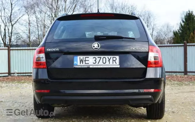 SKODA Octavia 2.0 TDI Ambition DSG