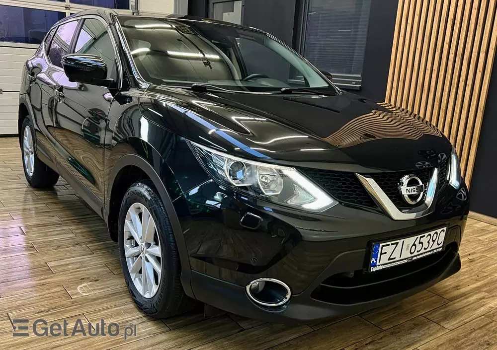 NISSAN Qashqai 1.6 DCi N-Connecta Xtronic