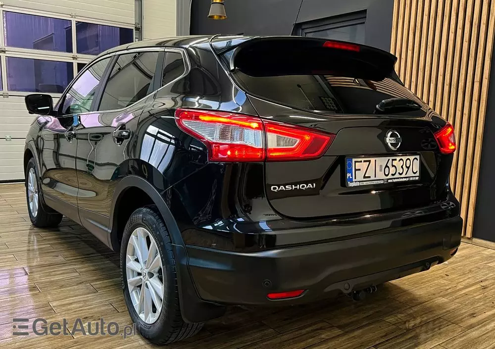 NISSAN Qashqai 1.6 DCi N-Connecta Xtronic