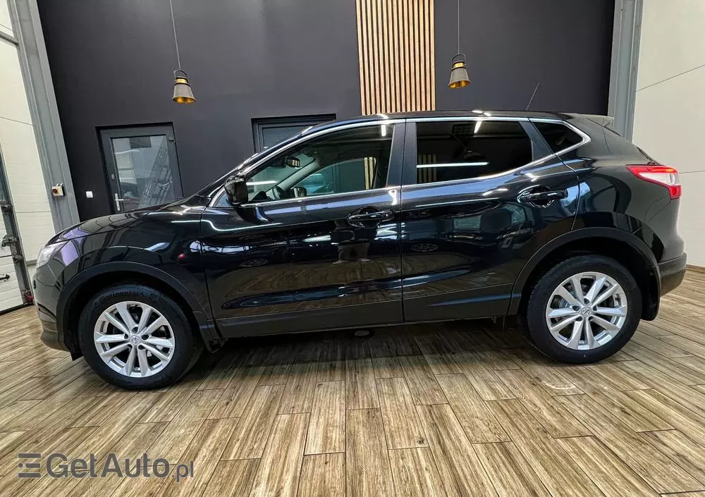 NISSAN Qashqai 1.6 DCi N-Connecta Xtronic