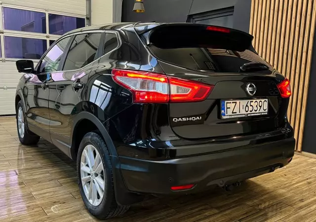 NISSAN Qashqai 1.6 DCi N-Connecta Xtronic