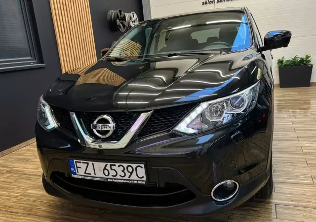 NISSAN Qashqai 1.6 DCi N-Connecta Xtronic