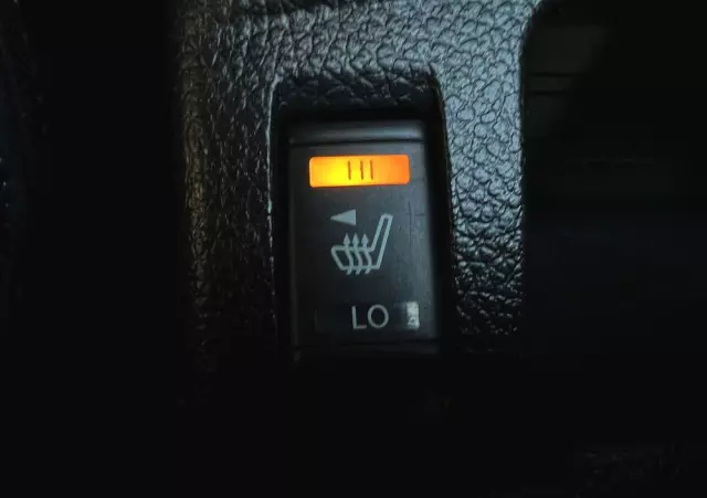 NISSAN Qashqai 1.6 DCi N-Connecta Xtronic