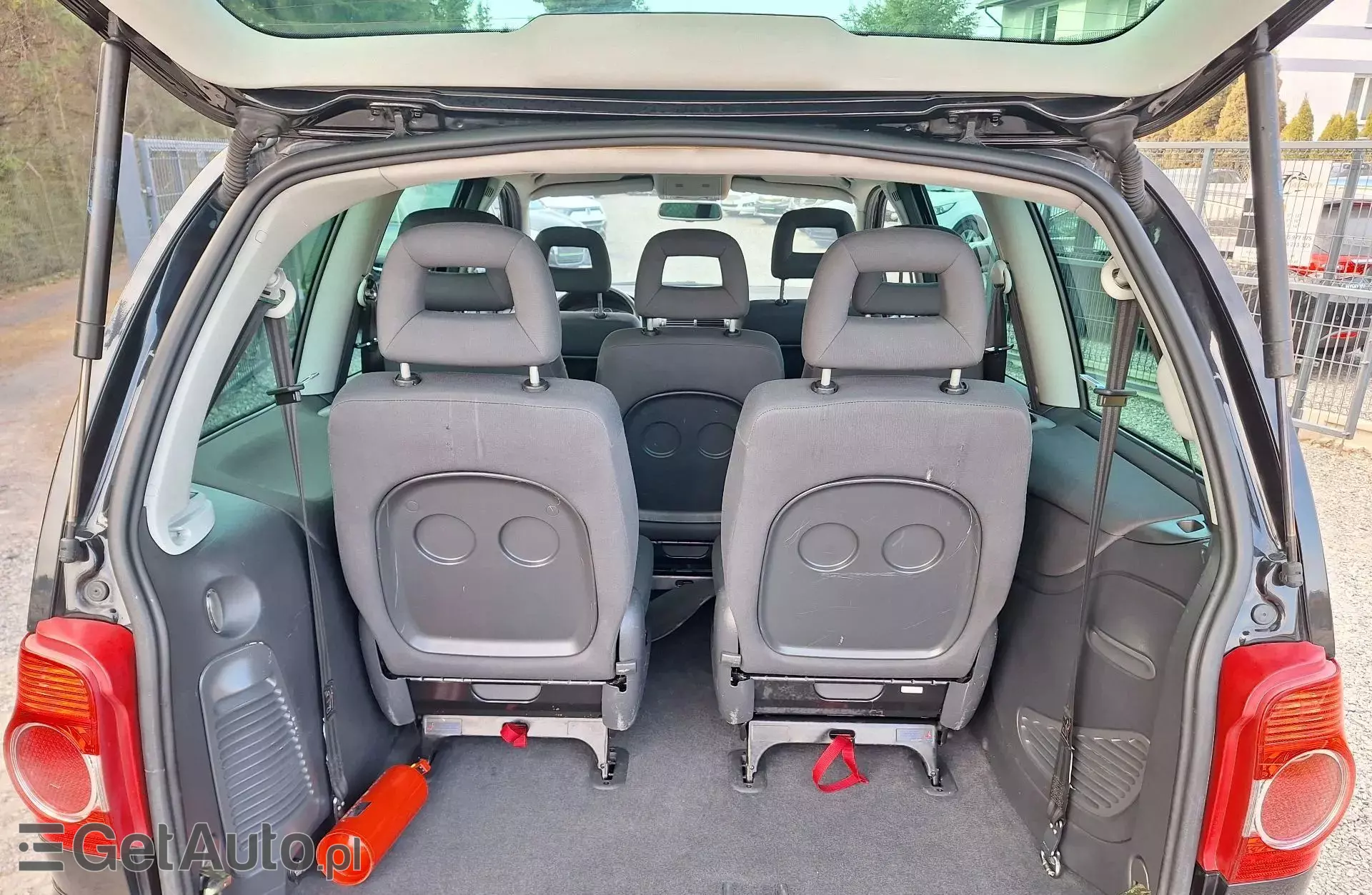 VOLKSWAGEN Sharan 1.9 TDI (115 KM)