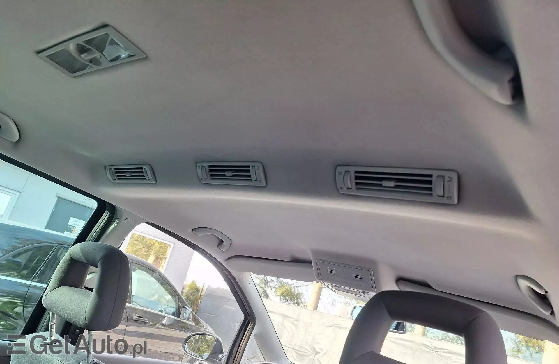 VOLKSWAGEN Sharan 1.9 TDI (115 KM)