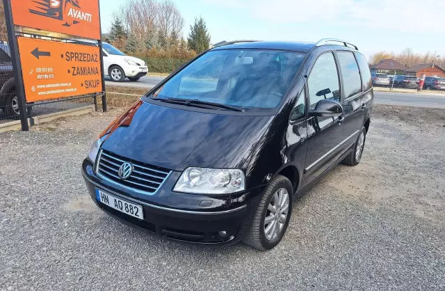VOLKSWAGEN Sharan 1.9 TDI (115 KM)