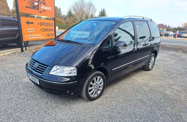 VOLKSWAGEN Sharan 1.9 TDI (115 KM)