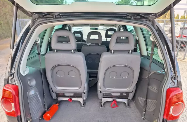 VOLKSWAGEN Sharan 1.9 TDI (115 KM)