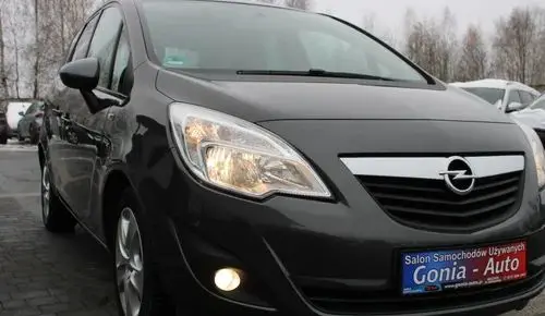 OPEL Meriva 