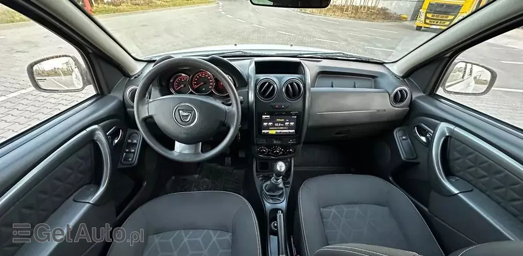 DACIA Duster 