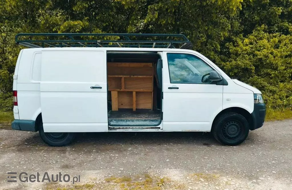 VOLKSWAGEN TRANSPORTER 