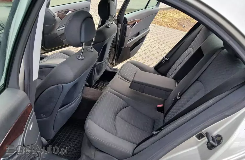 MERCEDES-BENZ Klasa E 