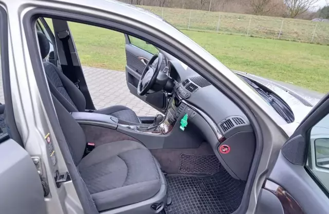 MERCEDES-BENZ Klasa E 