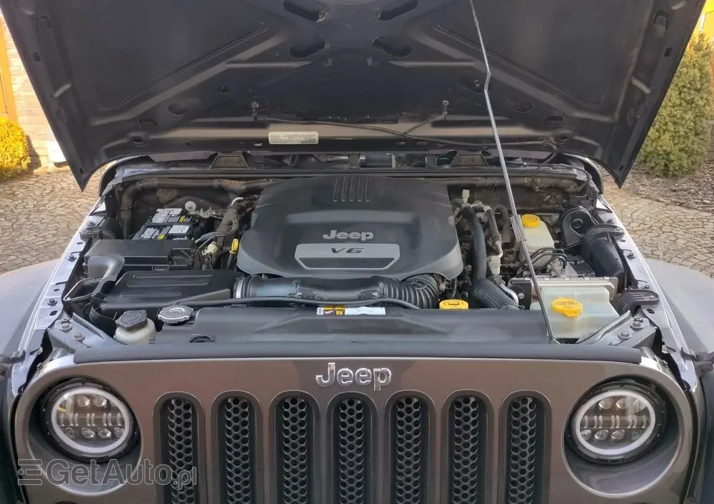 JEEP Wrangler 3.6 Unlim X