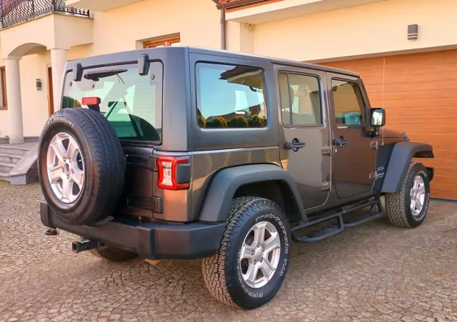 JEEP Wrangler 3.6 Unlim X