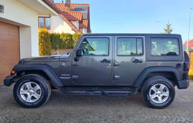 JEEP Wrangler 3.6 Unlim X