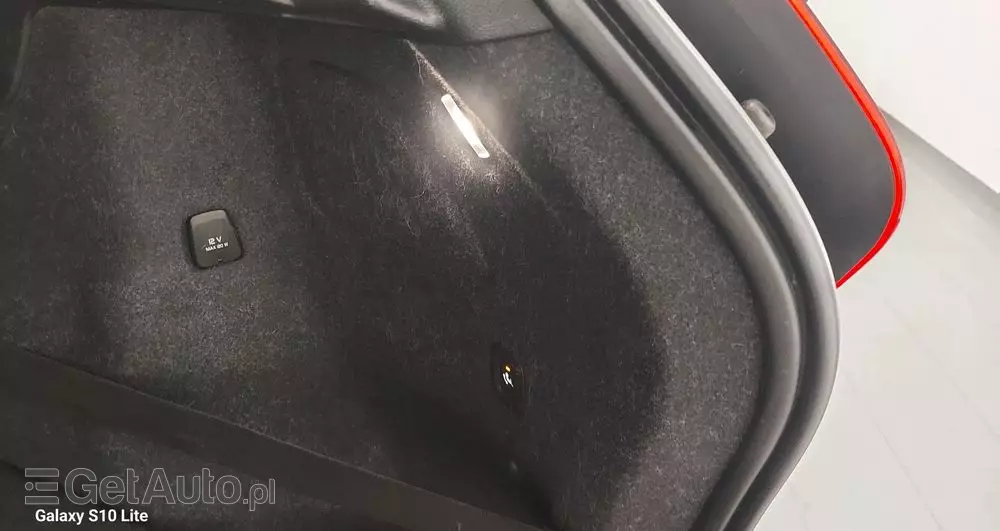 VOLVO XC 40 D4 AWD Geartronic R-Design