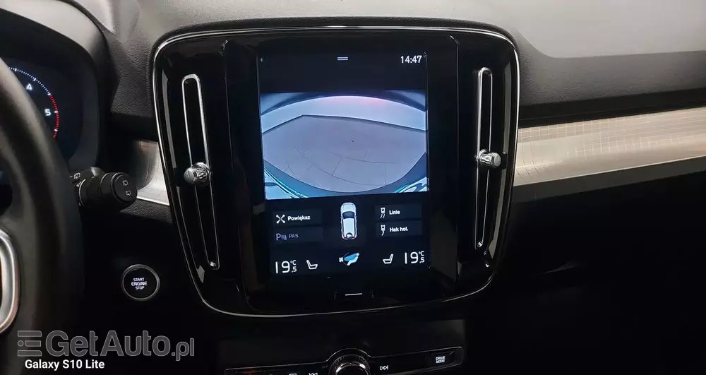 VOLVO XC 40 D4 AWD Geartronic R-Design