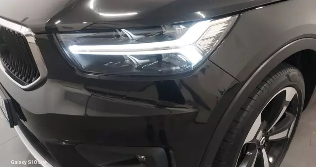 VOLVO XC 40 D4 AWD Geartronic R-Design