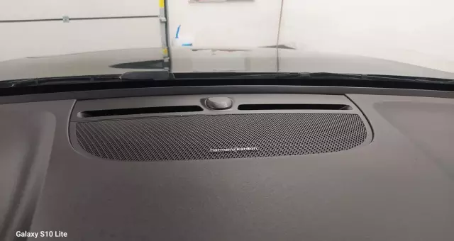 VOLVO XC 40 D4 AWD Geartronic R-Design