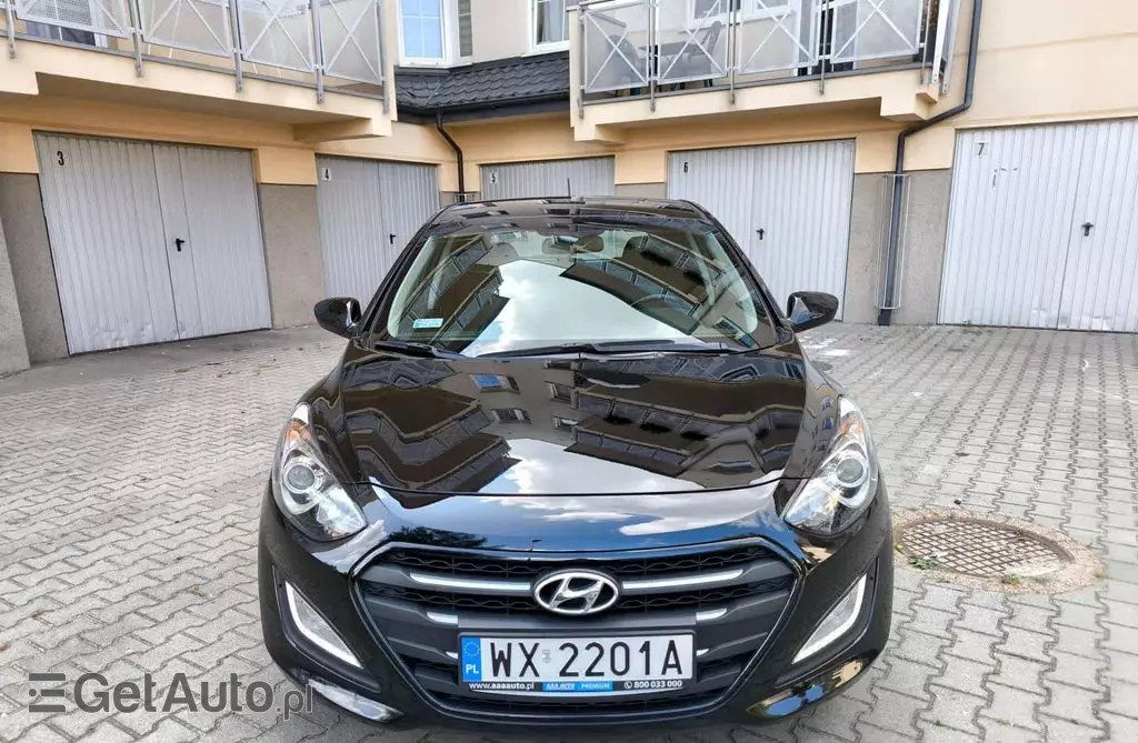HYUNDAI I30 