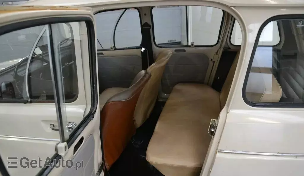 RENAULT 4 