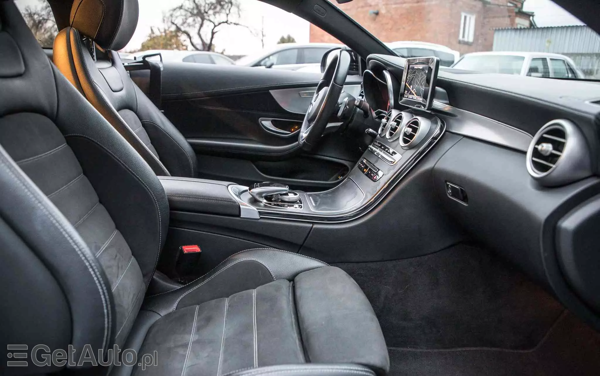 MERCEDES-BENZ Klasa C 200 4-Matic 9G-TRONIC