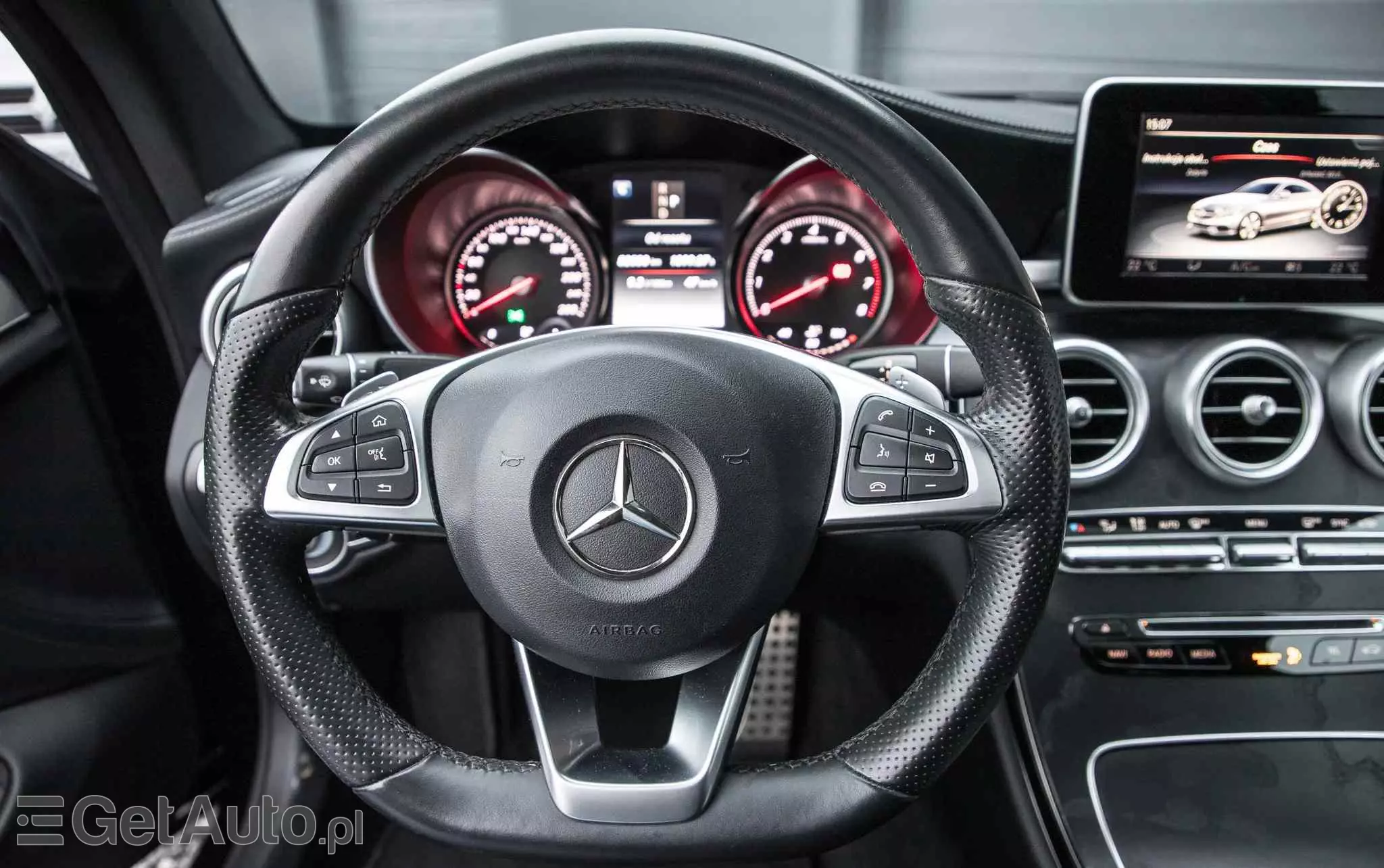 MERCEDES-BENZ Klasa C 200 4-Matic 9G-TRONIC