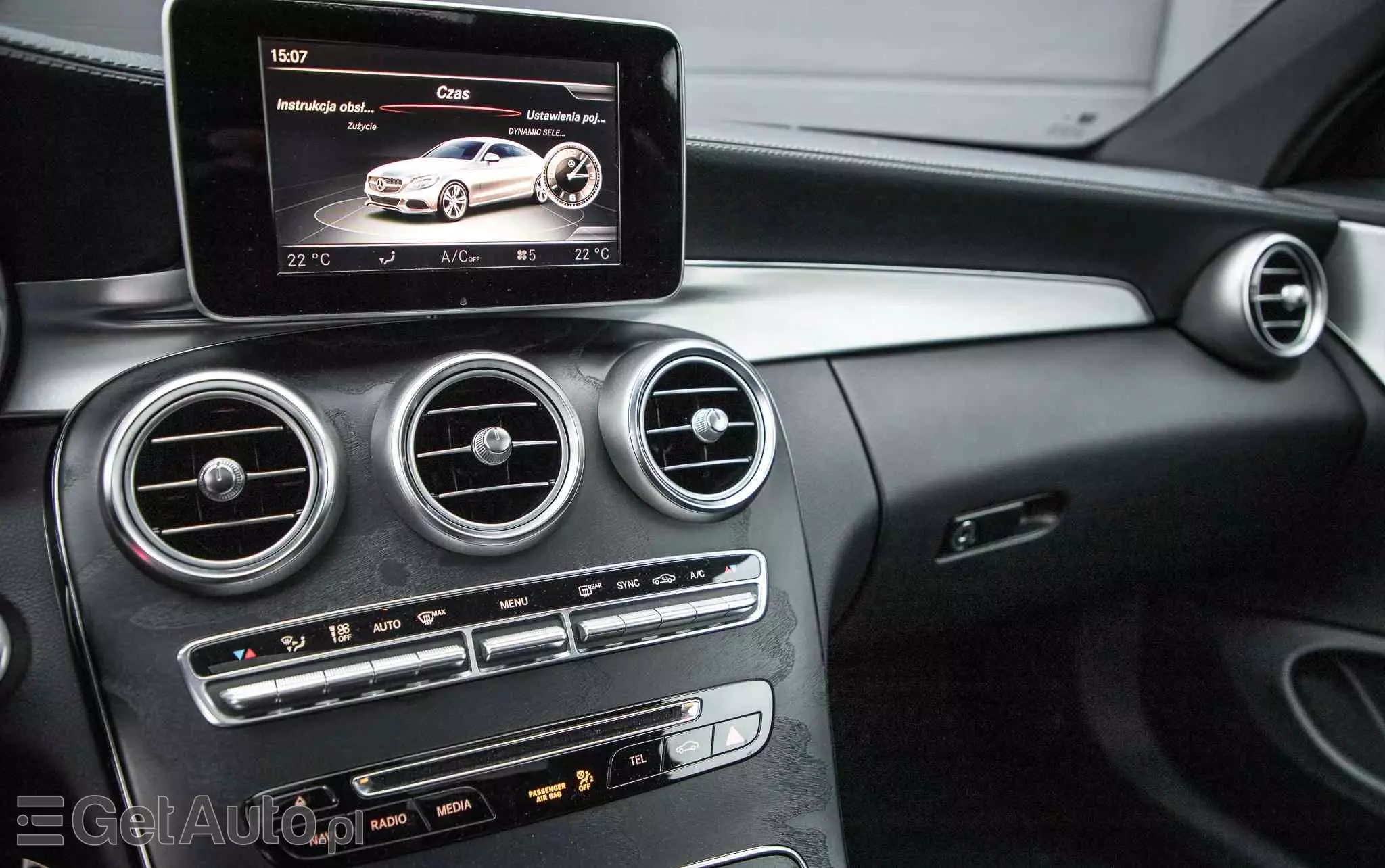 MERCEDES-BENZ Klasa C 200 4-Matic 9G-TRONIC