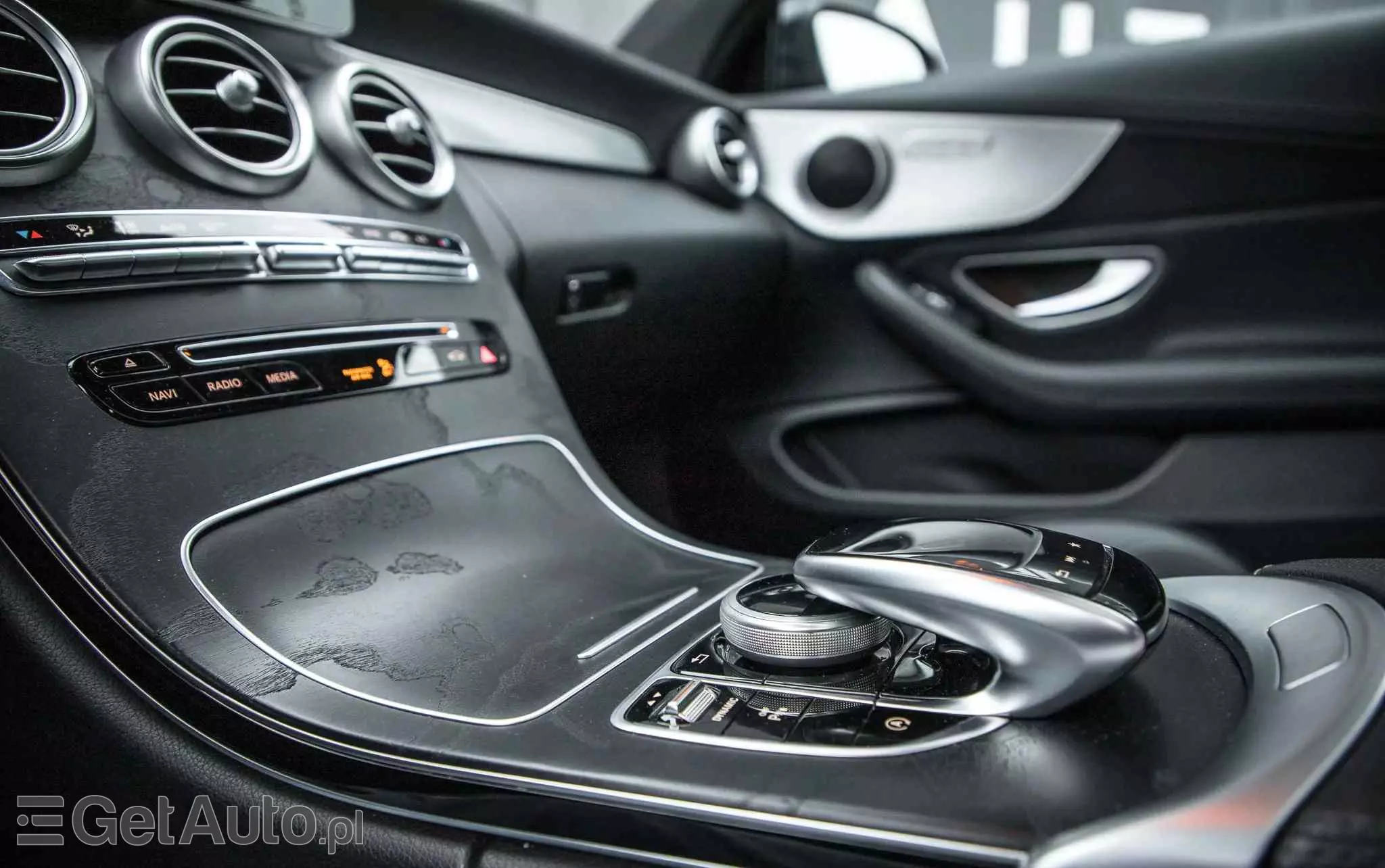 MERCEDES-BENZ Klasa C 200 4-Matic 9G-TRONIC