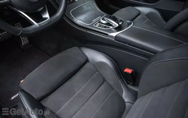 MERCEDES-BENZ Klasa C 200 4-Matic 9G-TRONIC