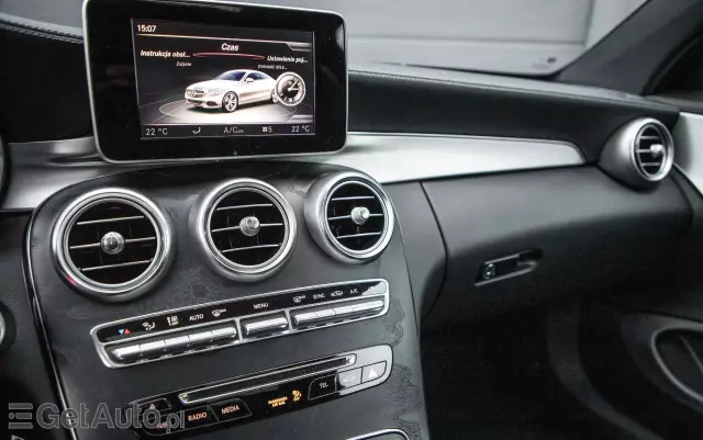 MERCEDES-BENZ Klasa C 200 4-Matic 9G-TRONIC