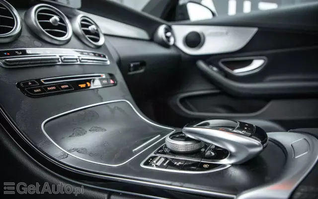 MERCEDES-BENZ Klasa C 200 4-Matic 9G-TRONIC