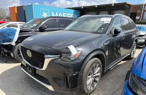 MAZDA Cx-90 