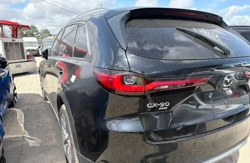 MAZDA Cx-90 