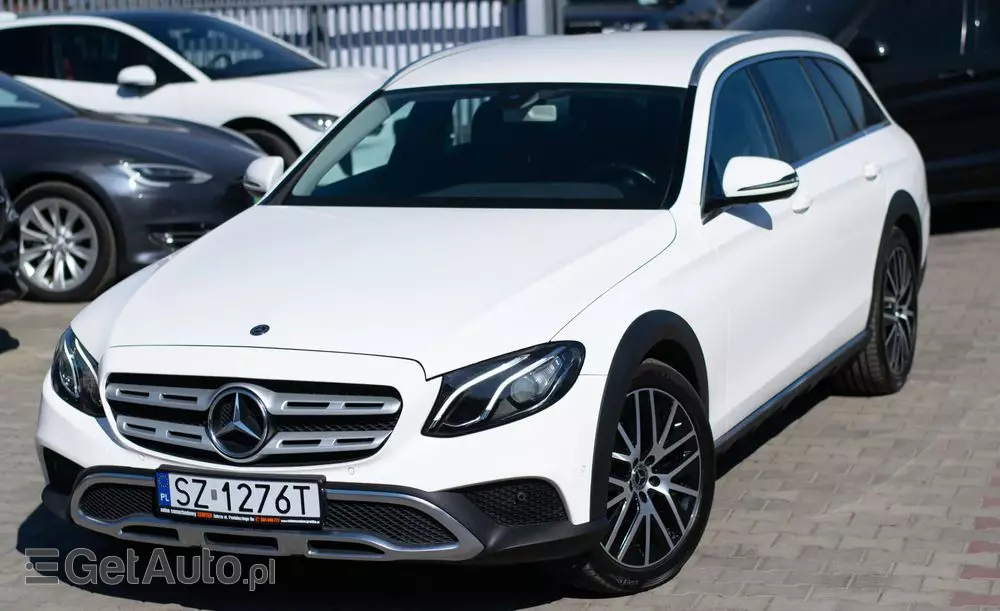 MERCEDES-BENZ Klasa E 220 d 4Matic T All-Terrain 9G-TRONIC Avantgarde