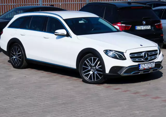 MERCEDES-BENZ Klasa E 220 d 4Matic T All-Terrain 9G-TRONIC Avantgarde