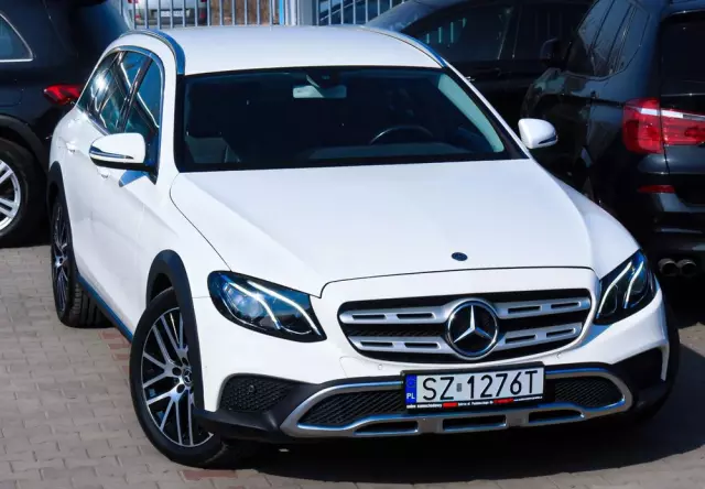 MERCEDES-BENZ Klasa E 220 d 4Matic T All-Terrain 9G-TRONIC Avantgarde