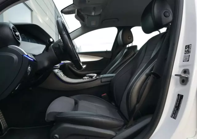 MERCEDES-BENZ Klasa E 220 d 4Matic T All-Terrain 9G-TRONIC Avantgarde