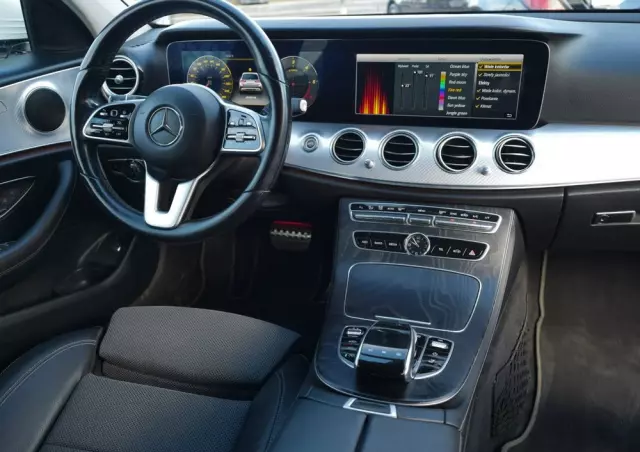 MERCEDES-BENZ Klasa E 220 d 4Matic T All-Terrain 9G-TRONIC Avantgarde