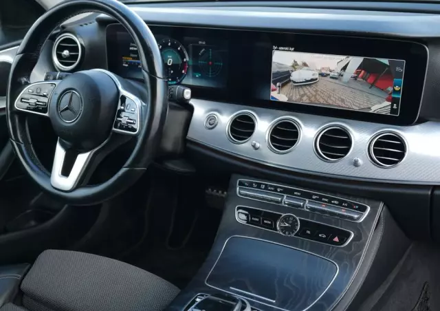 MERCEDES-BENZ Klasa E 220 d 4Matic T All-Terrain 9G-TRONIC Avantgarde