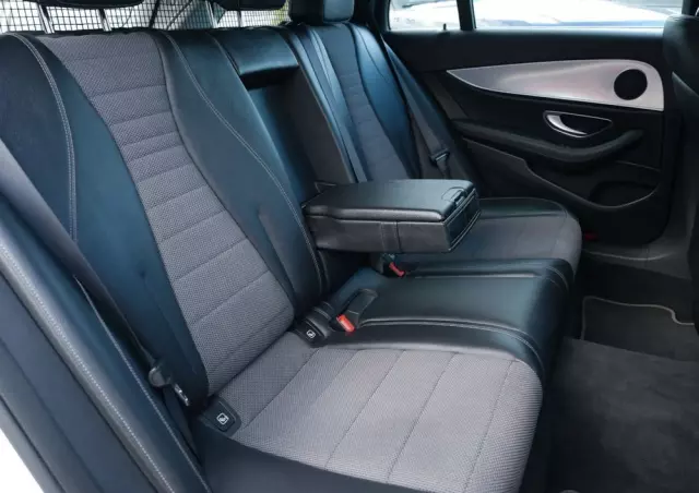 MERCEDES-BENZ Klasa E 220 d 4Matic T All-Terrain 9G-TRONIC Avantgarde