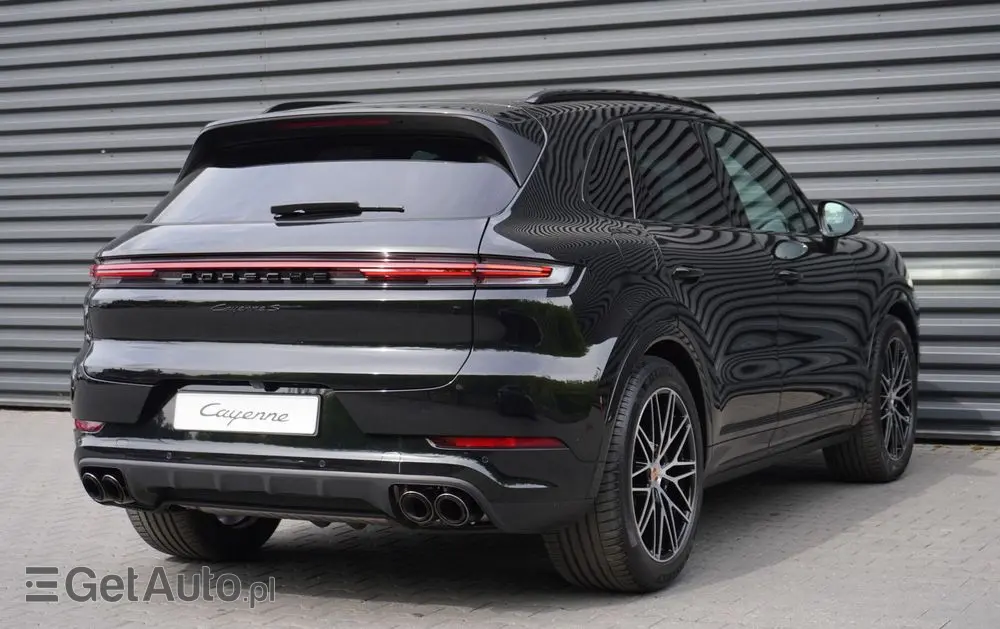 PORSCHE Cayenne S