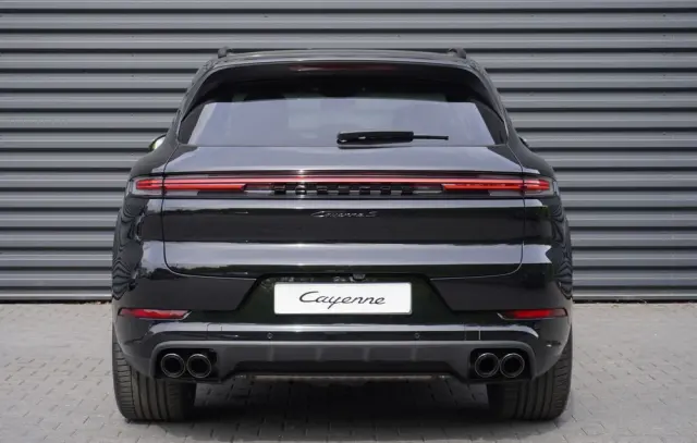 PORSCHE Cayenne S