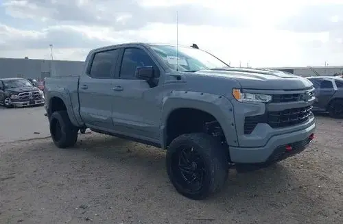 CHEVROLET Silverado 
