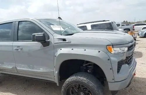 CHEVROLET Silverado 