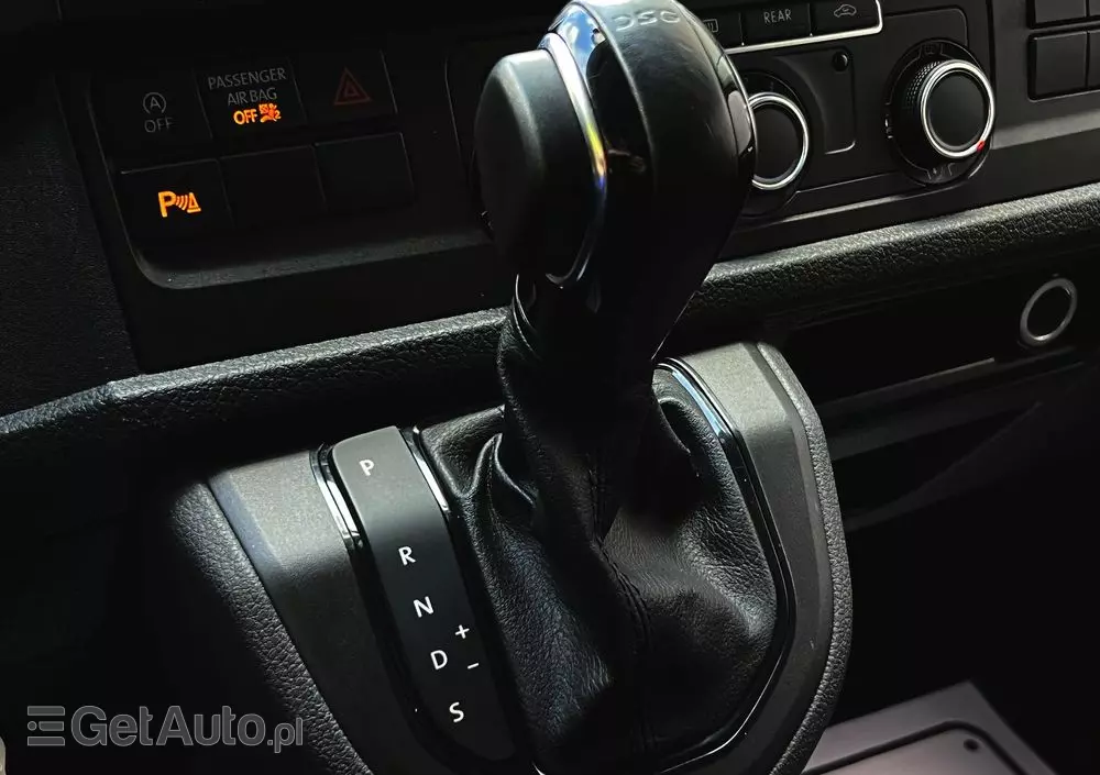 VOLKSWAGEN Caravelle 2.0 TDI L2 Highline DSG